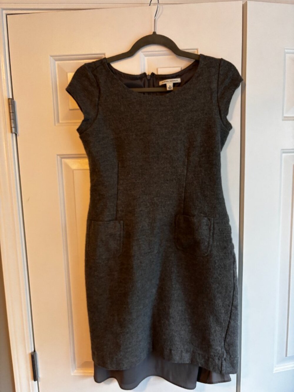 Banana Republic Size 8 Dress